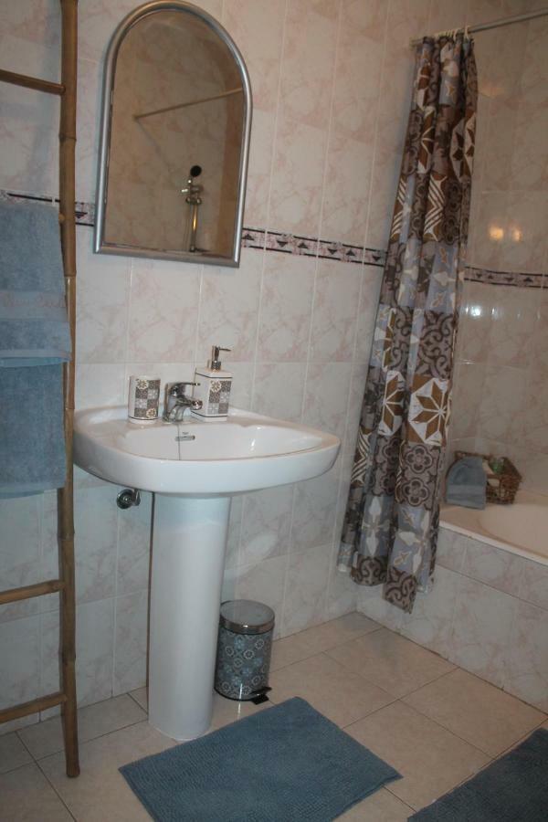 Mira House Apartment ปรายา เด มิรา ภายนอก รูปภาพ